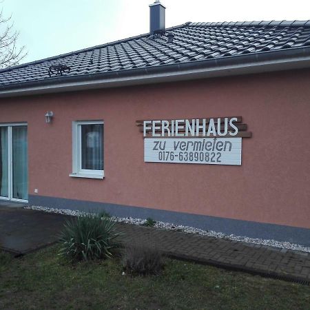 Am Bahnhof Werneuchen Exterior foto