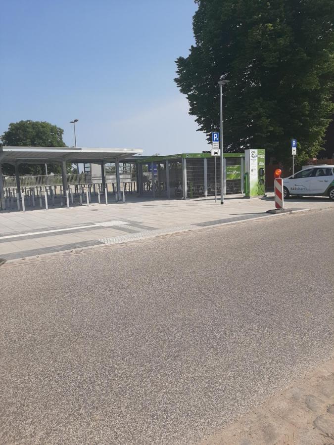 Am Bahnhof Werneuchen Exterior foto